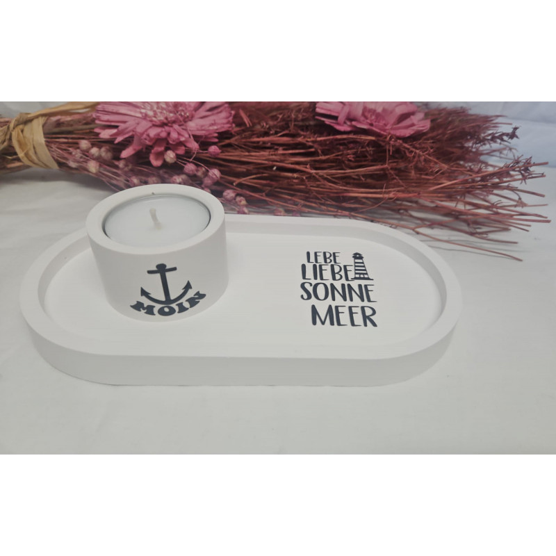 Weisses Deko Tablett mit Kerzenhalter und Spruch Maritim